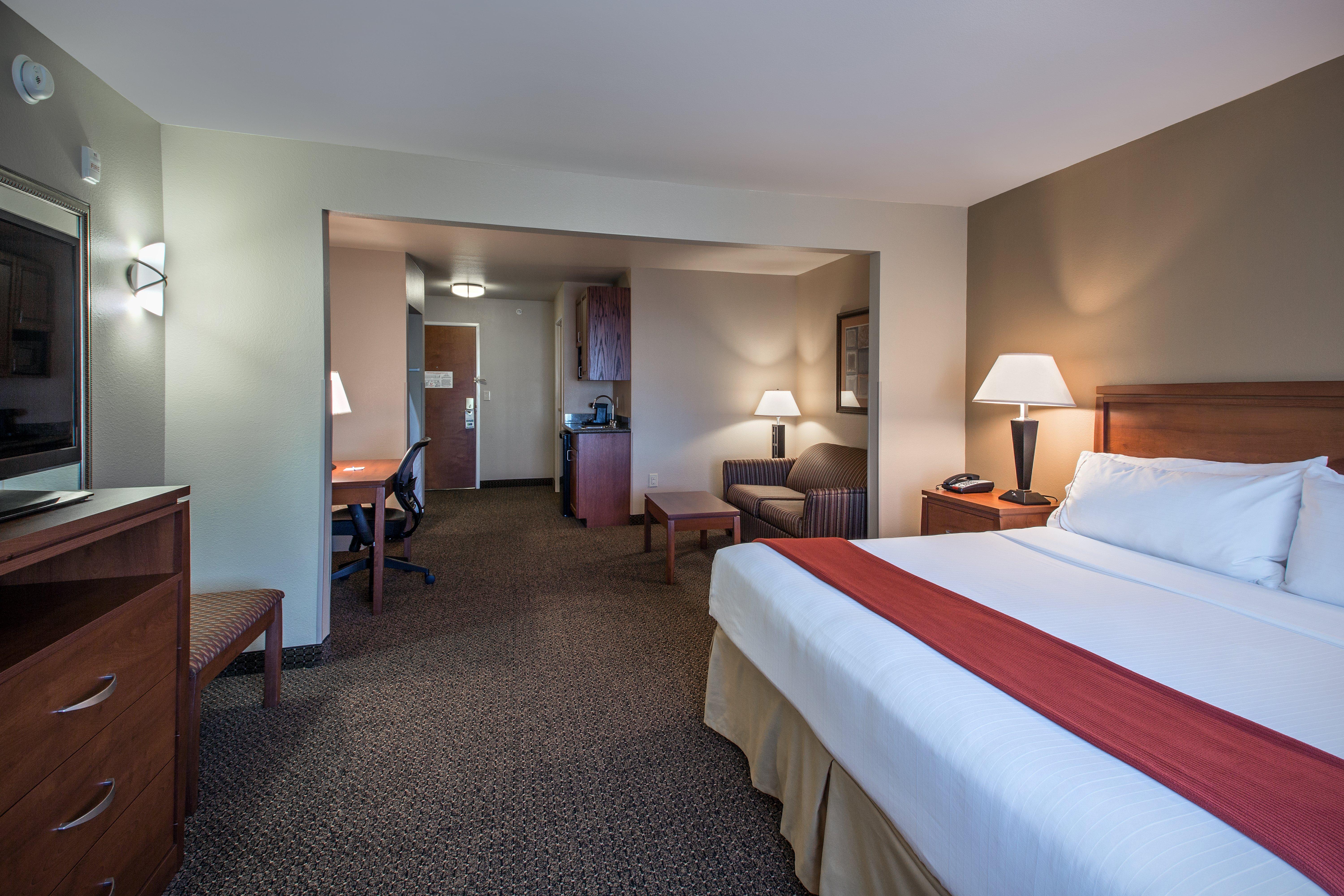 Holiday Inn Express Hotel & Suites Lewisburg By Ihg Extérieur photo