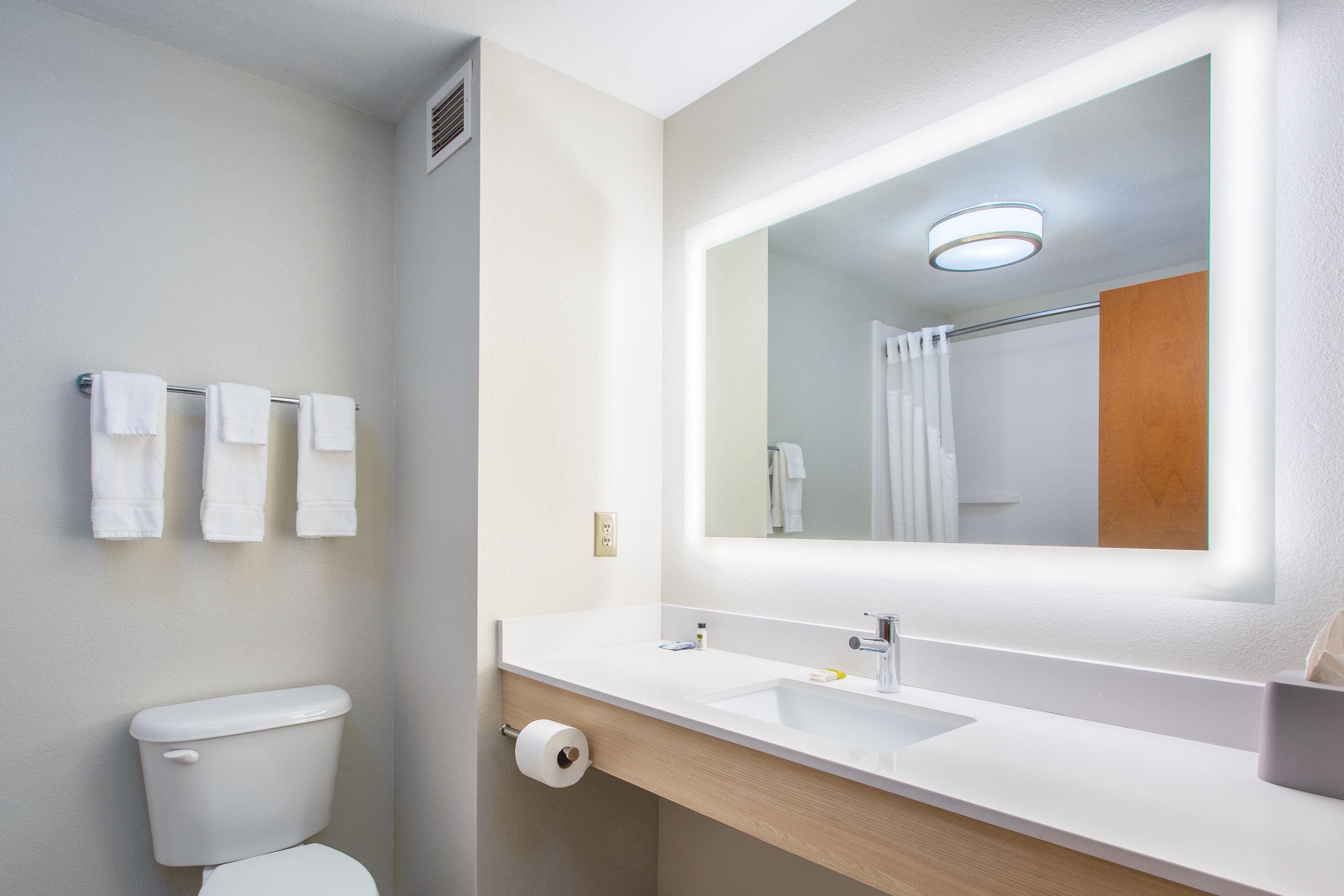 Holiday Inn Express Hotel & Suites Lewisburg By Ihg Extérieur photo