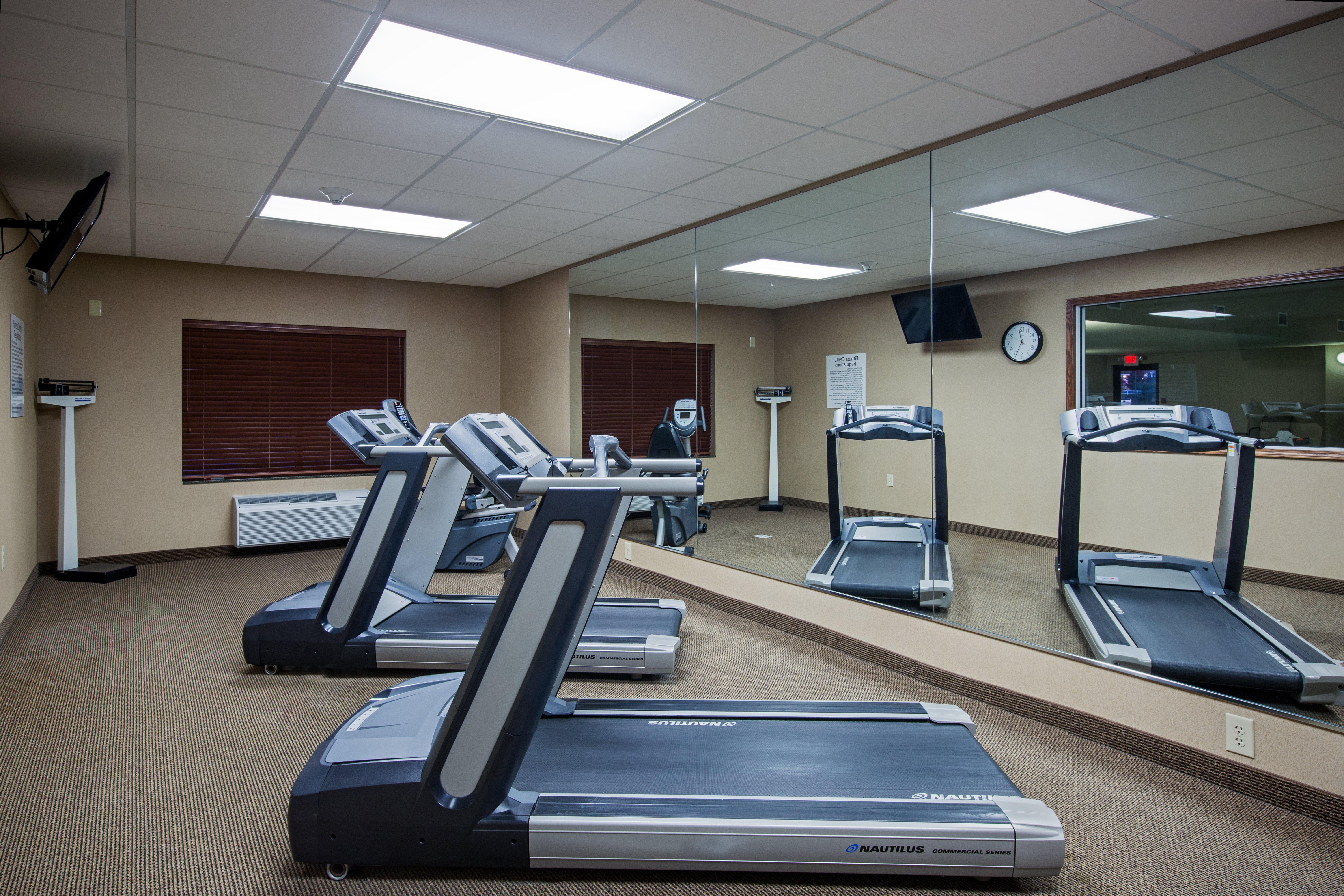 Holiday Inn Express Hotel & Suites Lewisburg By Ihg Extérieur photo