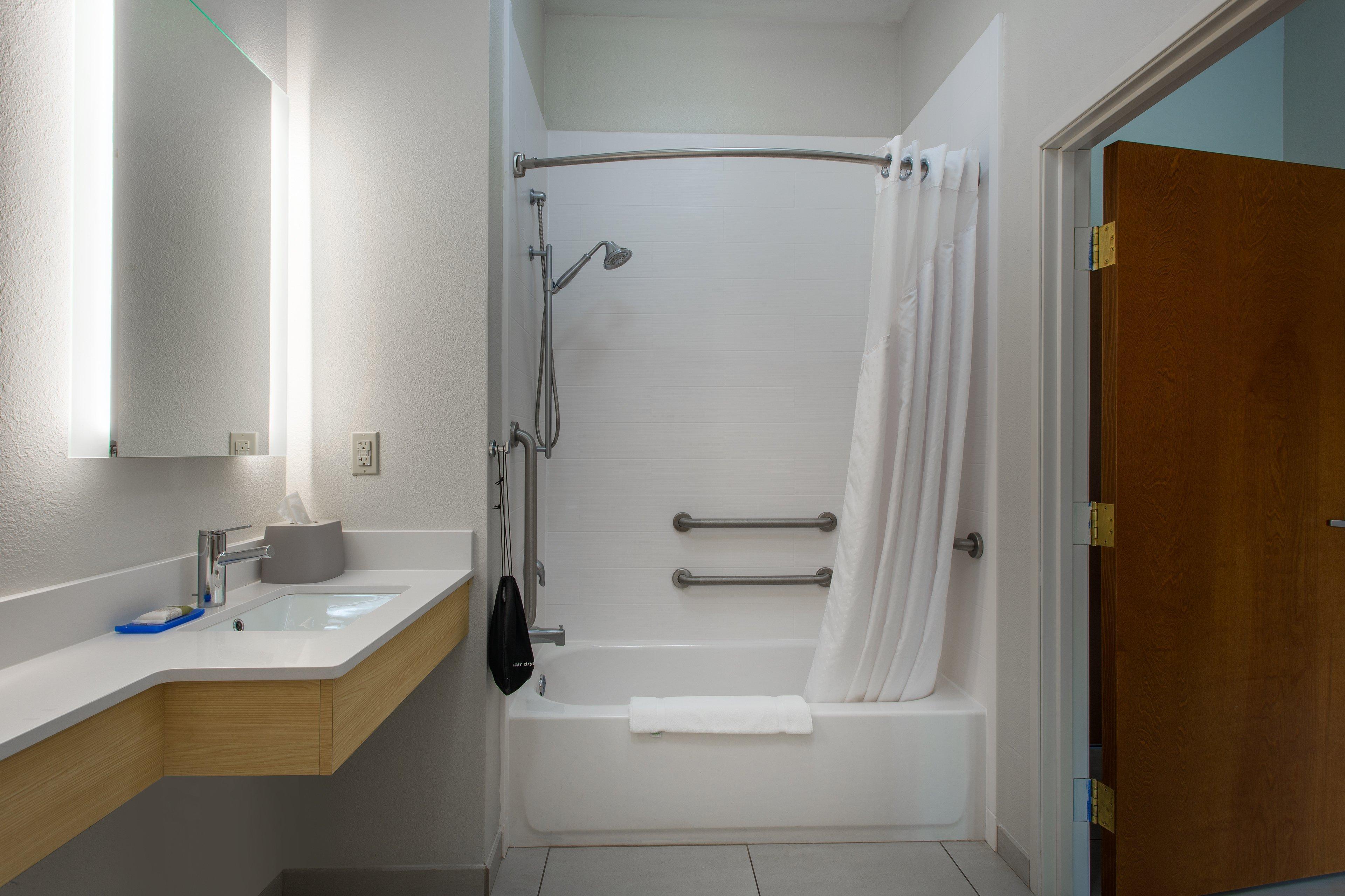 Holiday Inn Express Hotel & Suites Lewisburg By Ihg Extérieur photo